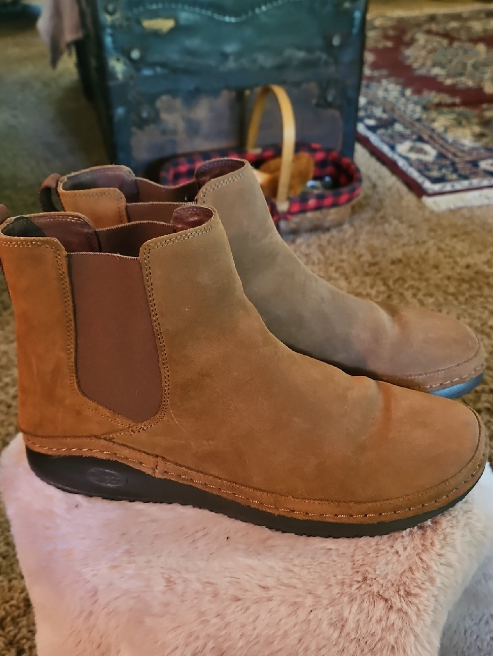 Chaco Womens Pionia Brown Suede Chelsea Boots Sz 11